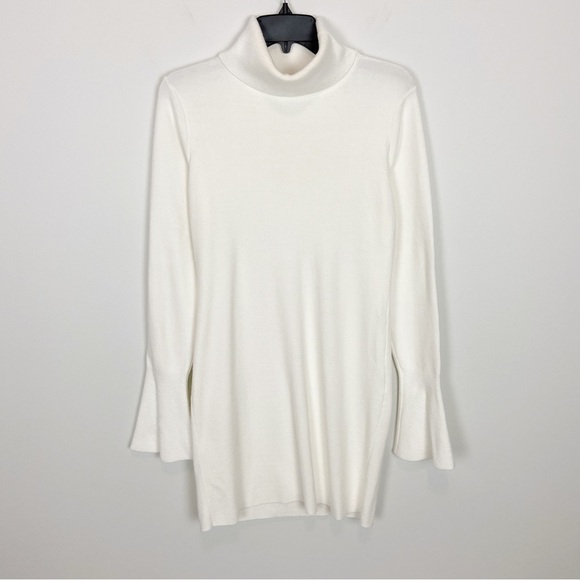 Lovers and Friends Unstoppable Dress in Marshmallow - Picture 3 of 12